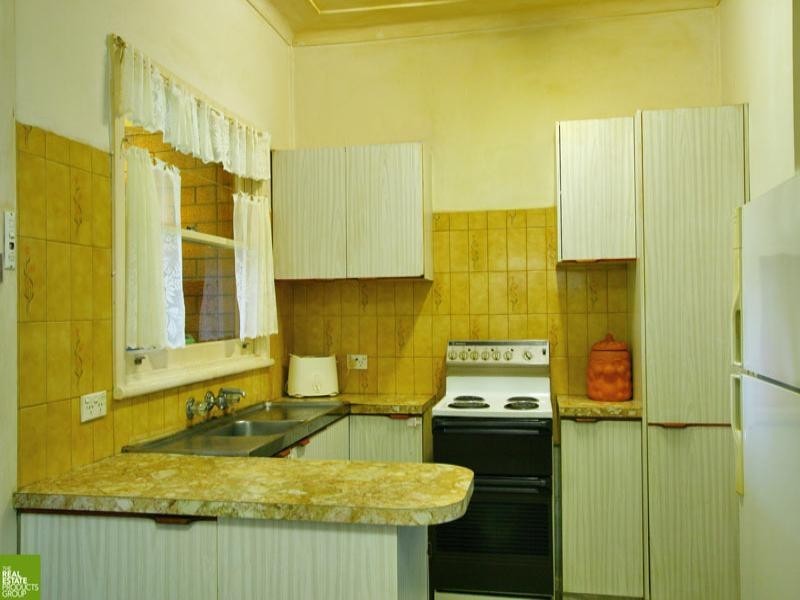 Barrack Heights NSW 2528