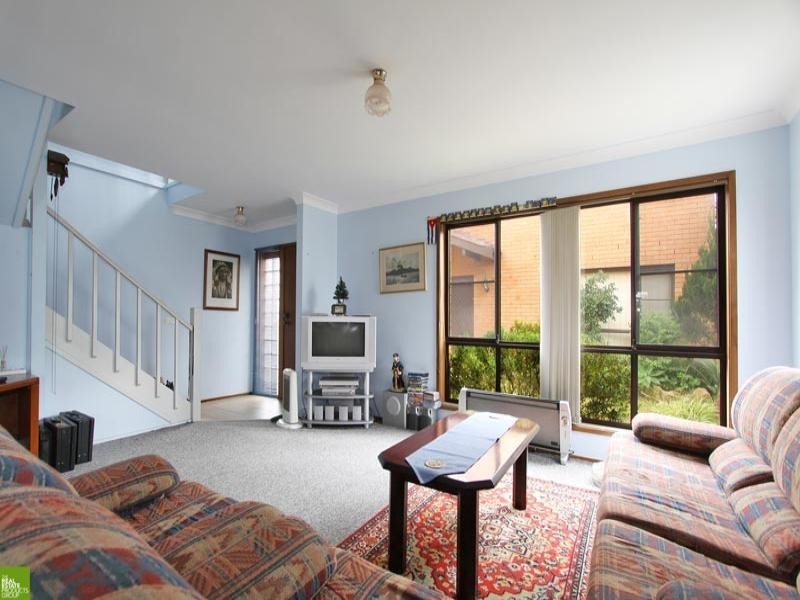 4/21 Grove Circuit, Lake Illawarra NSW 2528