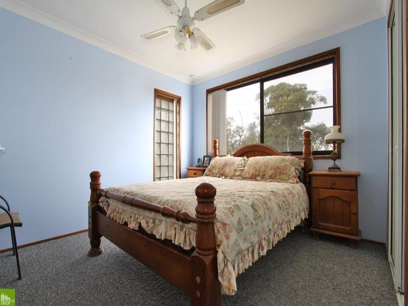 4/21 Grove Circuit, Lake Illawarra NSW 2528