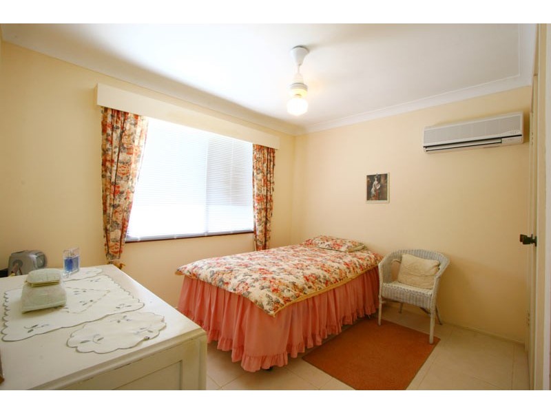 44 Osborne Parade, Warilla NSW 2528