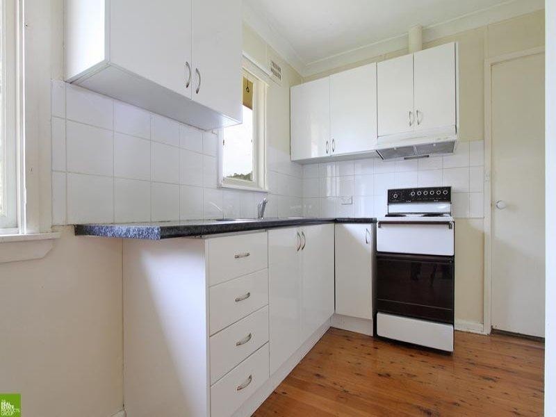 5 Trumper Street, Warilla NSW 2528