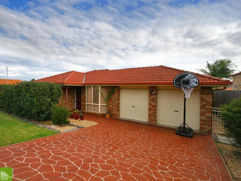 1 Wallis Close, Flinders NSW 2529