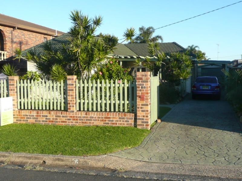 26 Woodford Avenue, Warilla NSW 2528