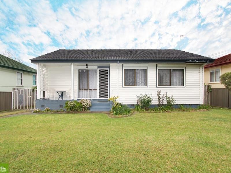 25 Hogarth Avenue, Mount Warrigal NSW 2528