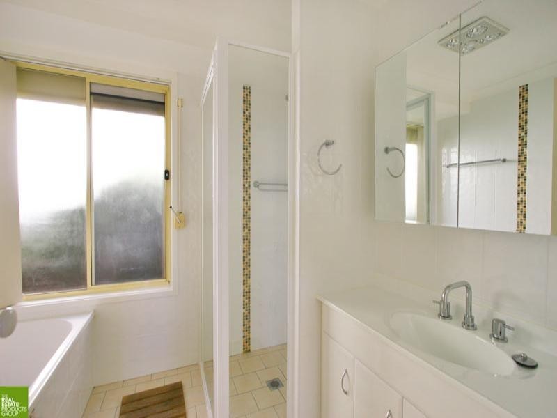 3 Tuross Street, Albion Park NSW 2527