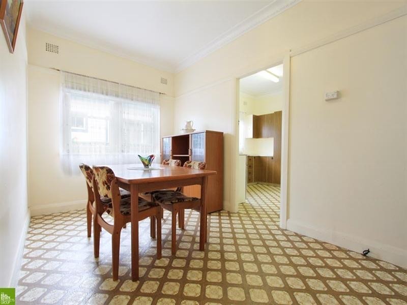 37 Boronia Avenue, Windang NSW 2528