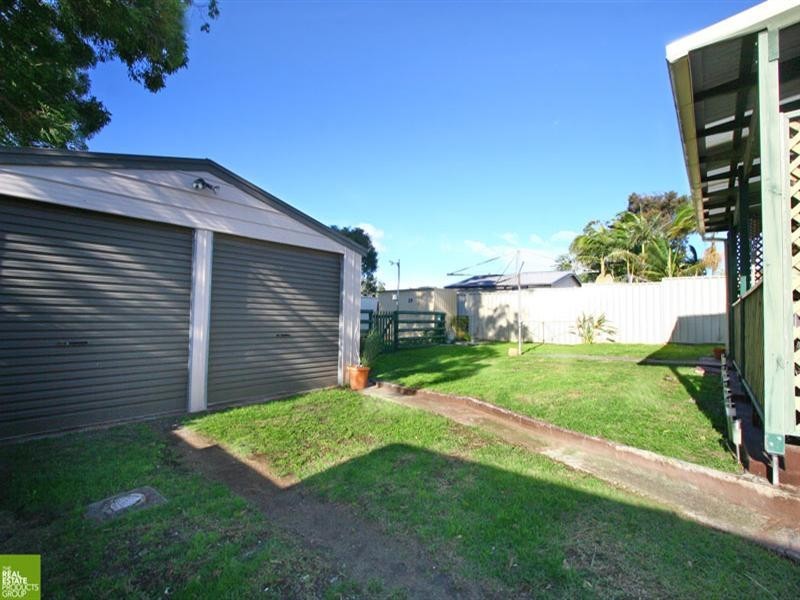 73 Captain Cook Drive, Barrack Heights NSW 2528