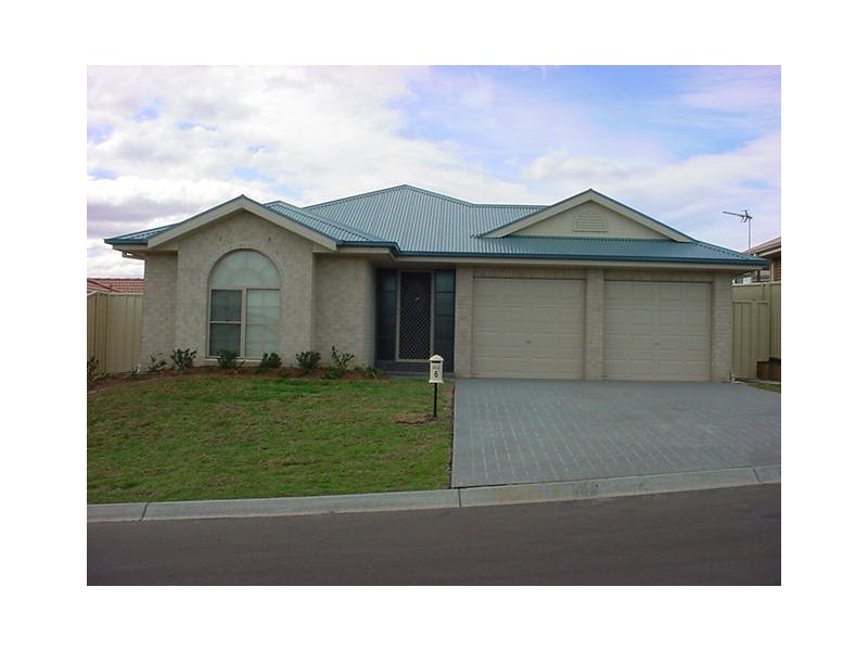 6 Parkinson Street, Shell Cove NSW 2529
