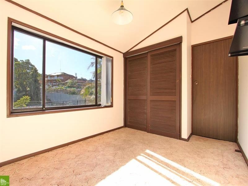 14 Gray Street, Mount Warrigal NSW 2528