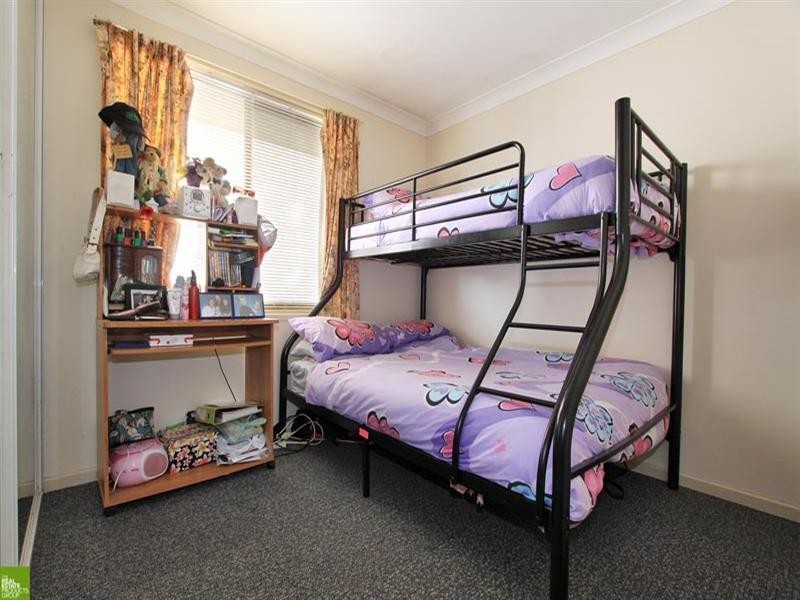 13 Loftus Drive, Barrack Heights NSW 2528