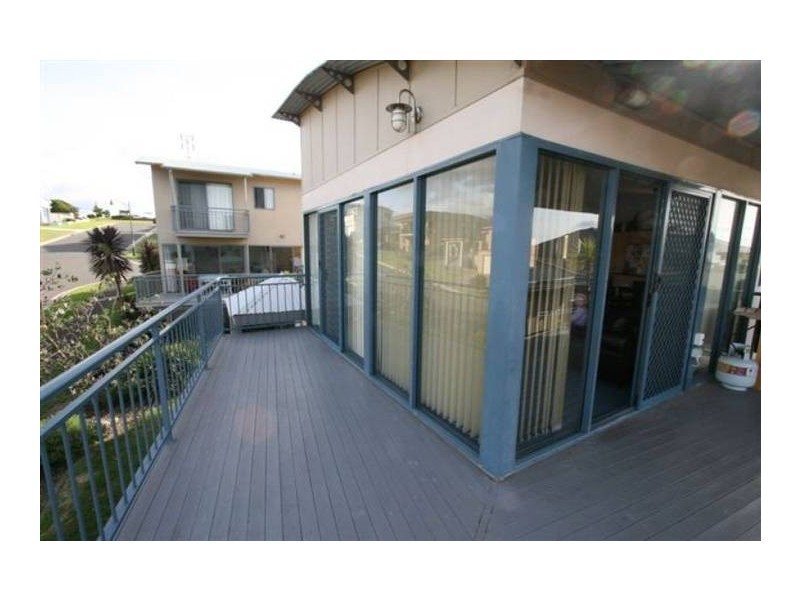 36 Tasman Drive, Shell Cove NSW 2529
