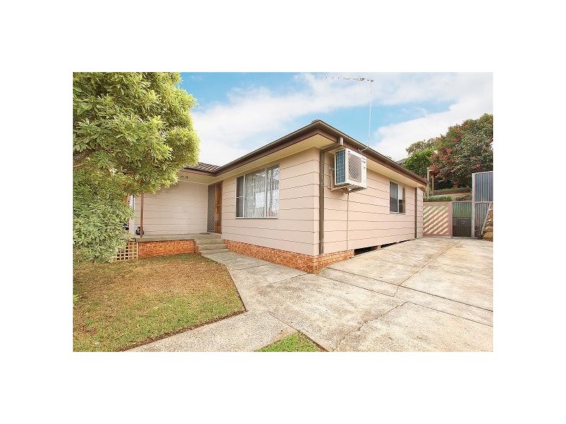 23 Fairy Meadow Parkway, Primbee NSW 2502
