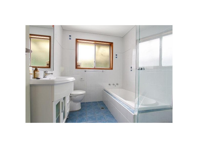 23 Fairy Meadow Parkway, Primbee NSW 2502
