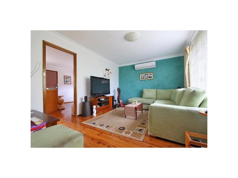 23 Fairy Meadow Parkway, Primbee NSW 2502