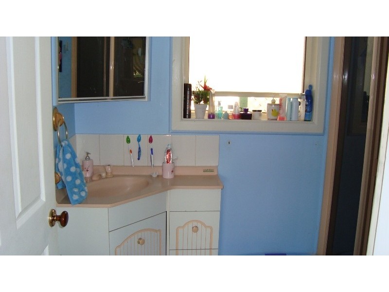 34 McGregor Avenue, Barrack Heights NSW 2528