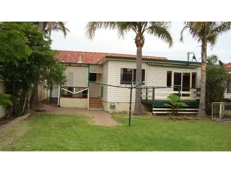 34 McGregor Avenue, Barrack Heights NSW 2528