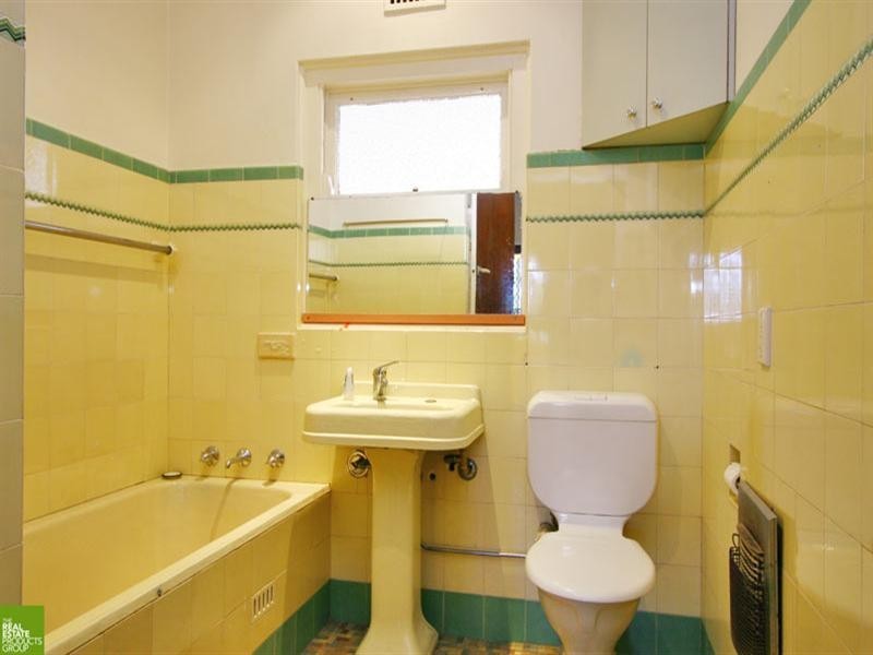 224 Princes Highway, Albion Park Rail NSW 2527