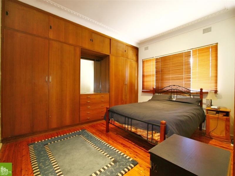 224 Princes Highway, Albion Park Rail NSW 2527