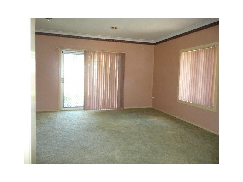 26 Woodford Avenue, Warilla NSW 2528