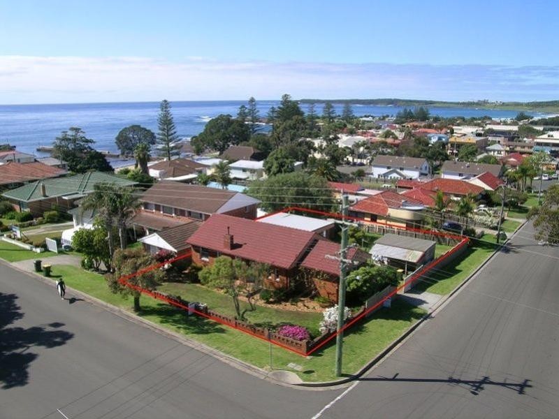 11 Towns Street, Shellharbour NSW 2529