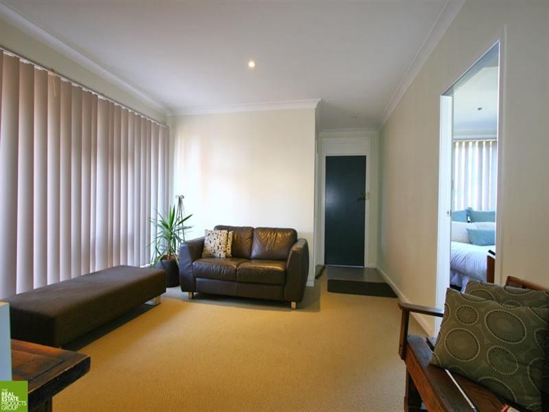 11 Towns Street, Shellharbour NSW 2529