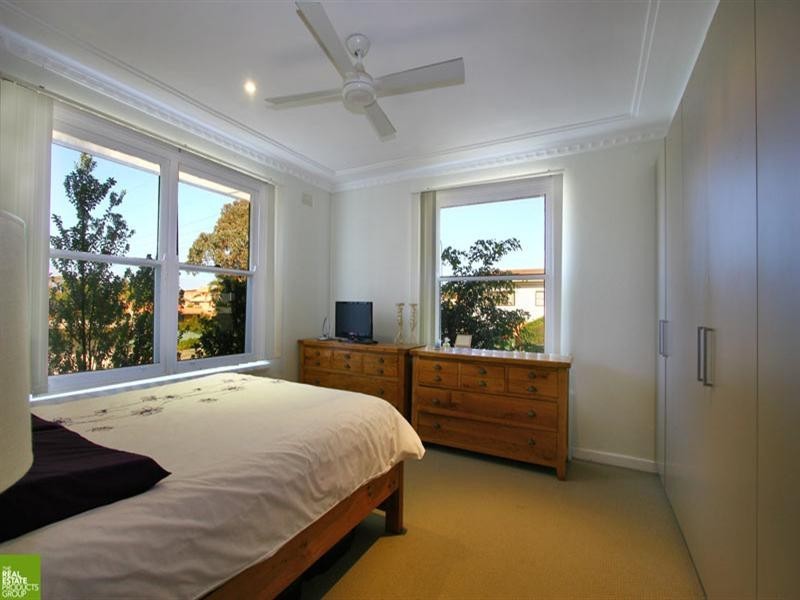 11 Towns Street, Shellharbour NSW 2529