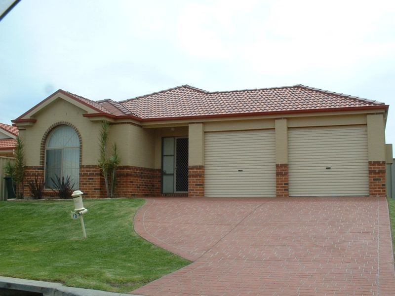 10 Molineaux Avenue, Shell Cove NSW 2529