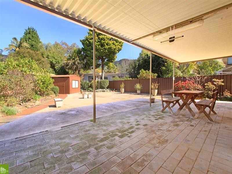 33 Rae Crescent, Balgownie NSW 2519