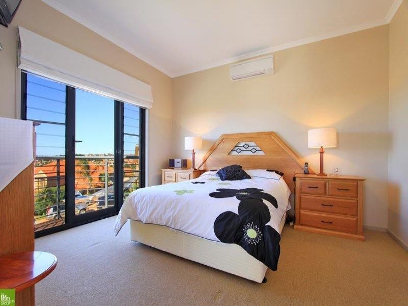 20 Buccaneer Place, Shell Cove NSW 2529