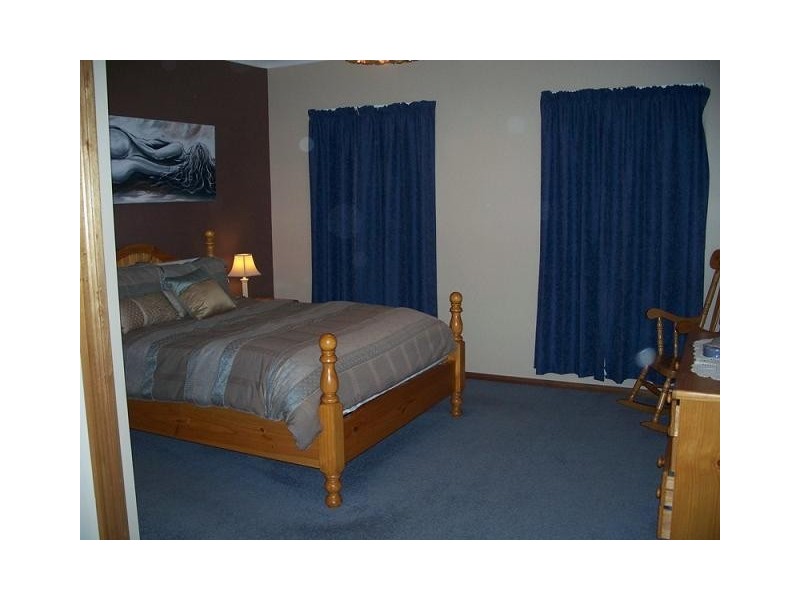 8 Yeramba Close, Yellow Rock NSW 2527