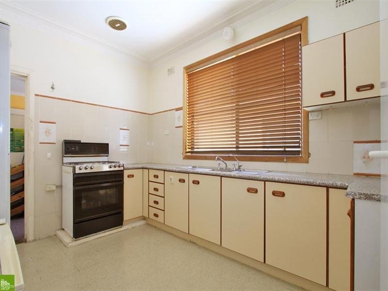 65 Lake Entrance Road, Warilla NSW 2528