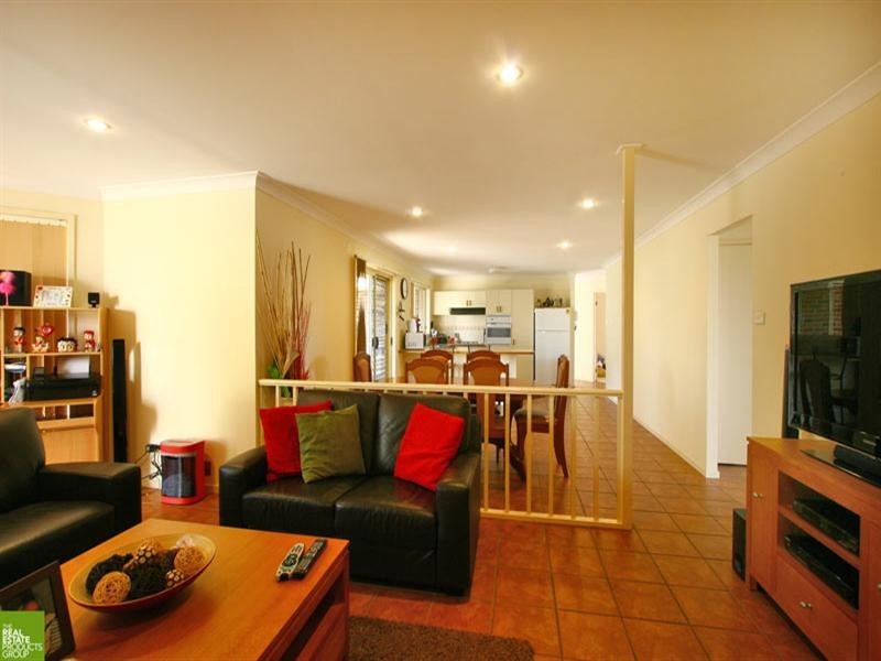 111 Wattle Road, Flinders NSW 2529