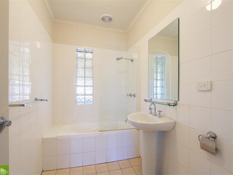 22 Morgan Avenue, Mount Warrigal NSW 2528