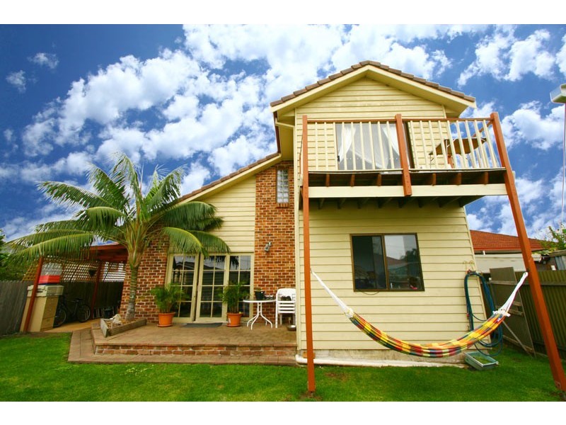 6 Susan Avenue, Warilla NSW 2528