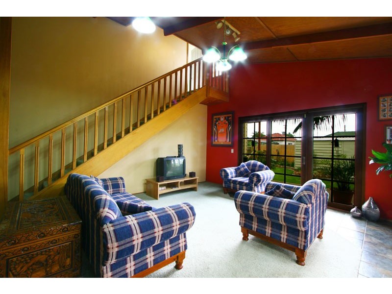 6 Susan Avenue, Warilla NSW 2528