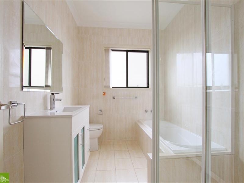 15 Berringer Way, Flinders NSW 2529