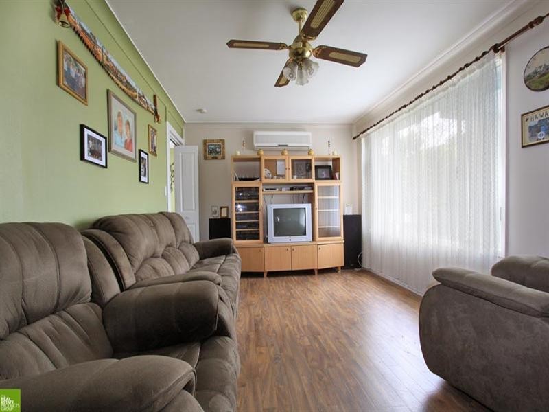 66 Sammat Avenue, Barrack Heights NSW 2528