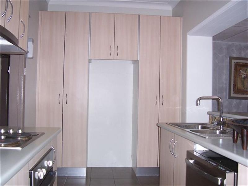 168 Northcliffe Drive, Warrawong NSW 2502