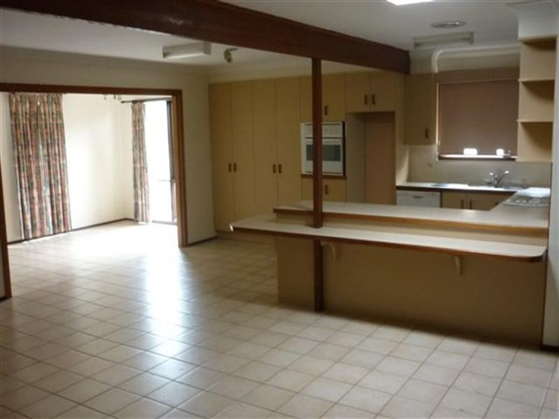 79 Captain Cook Drive, Barrack Heights NSW 2528