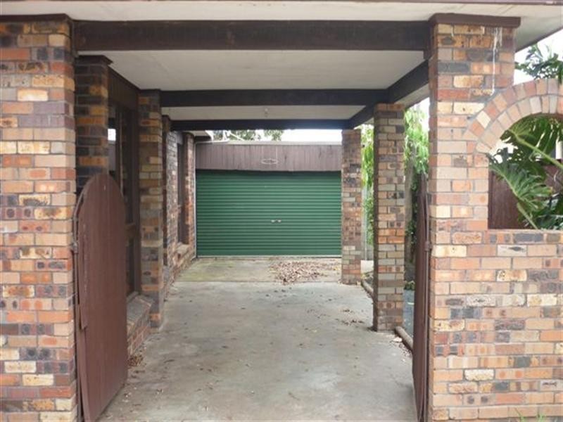 79 Captain Cook Drive, Barrack Heights NSW 2528