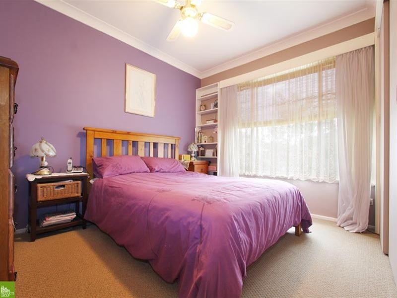 8 Barrack Avenue, Barrack Heights NSW 2528