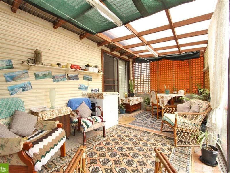 8 Barrack Avenue, Barrack Heights NSW 2528