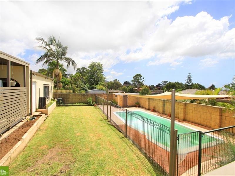 100 Cummins Street, Unanderra NSW 2526