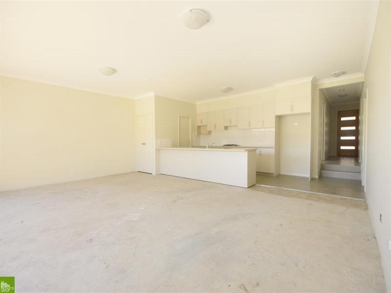 5/121 Daintree Drive, Albion Park NSW 2527