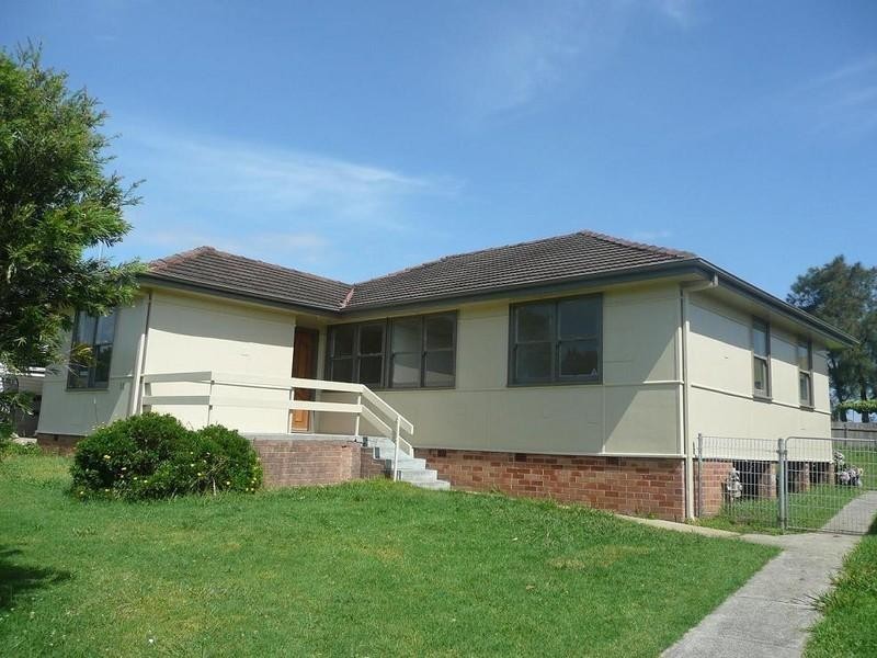 66 Queen Street, Warilla NSW 2528