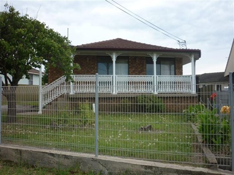 2 Jackson Street, Warilla NSW 2528