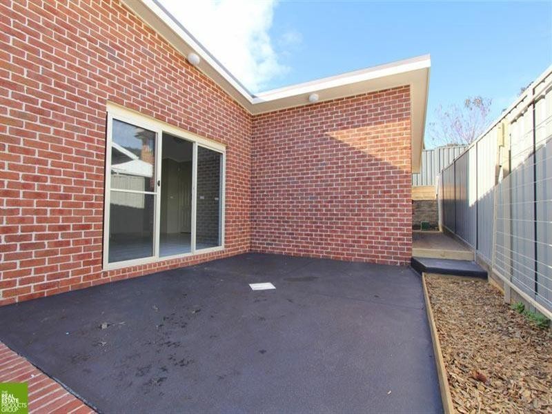 18A Cascade Circuit, Albion Park NSW 2527