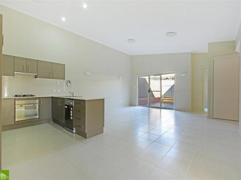 18A Cascade Circuit, Albion Park NSW 2527