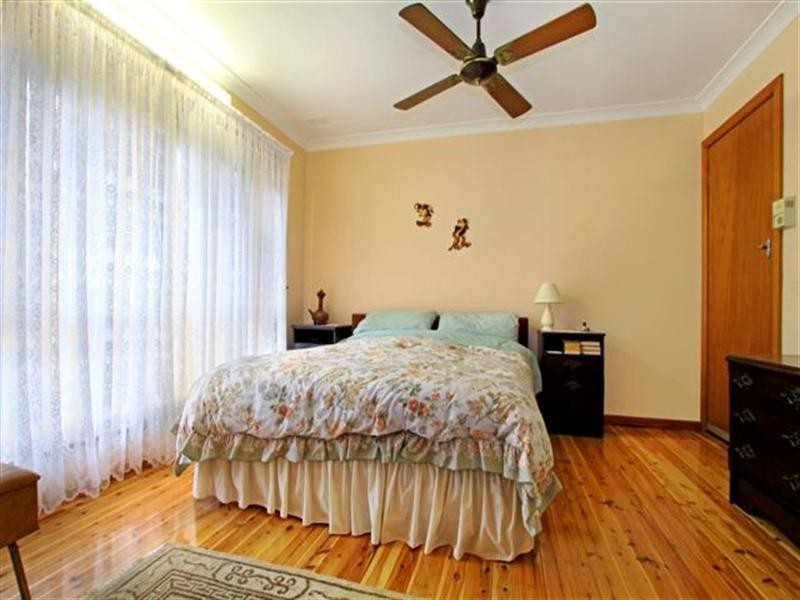 245 Reddall Parade, Mount Warrigal NSW 2528