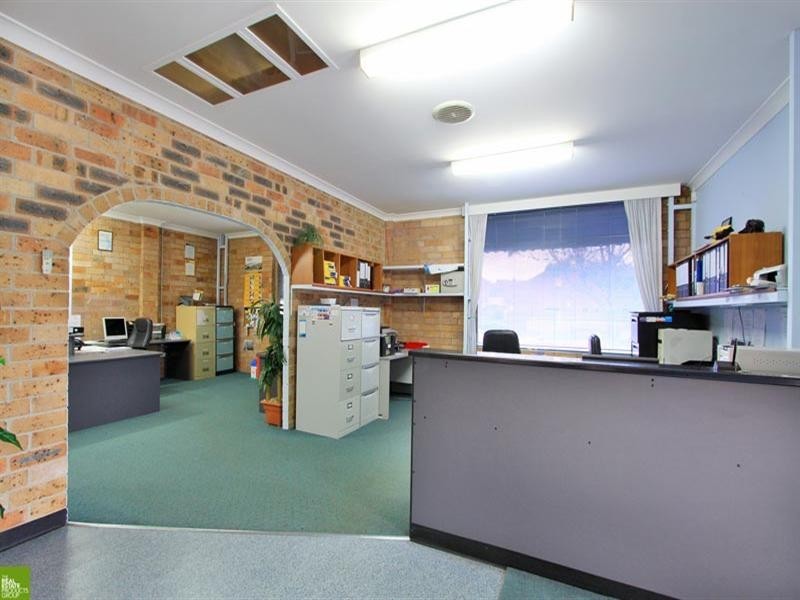 4/2 Commerce Drive, Lake Illawarra NSW 2528